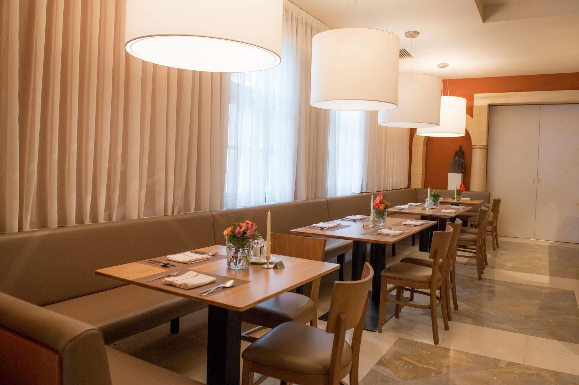 Hotel Raffel Jennersdorf Esterno foto