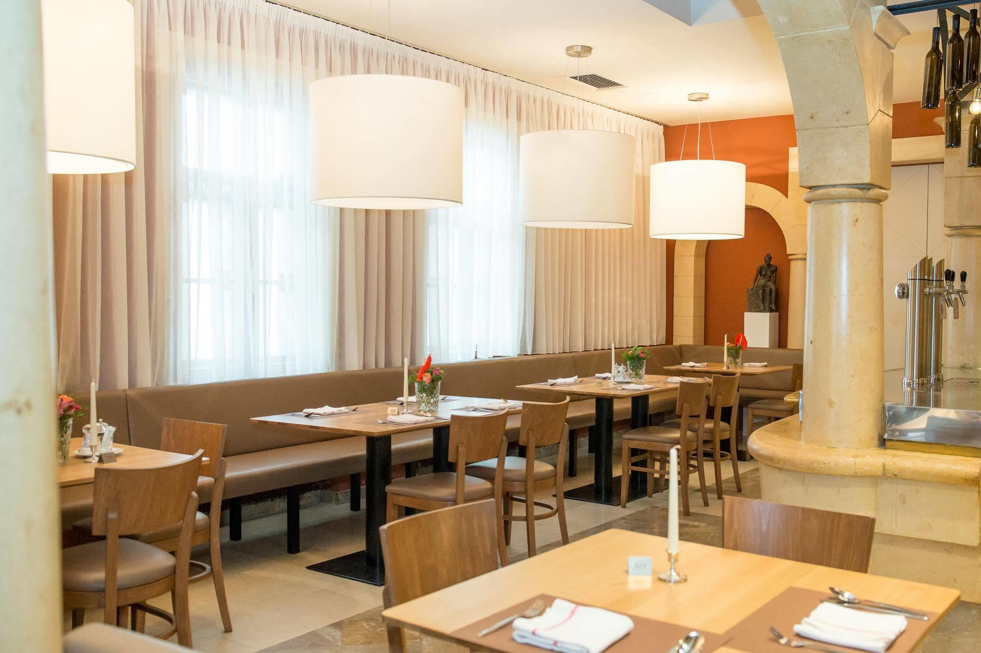 Hotel Raffel Jennersdorf Esterno foto