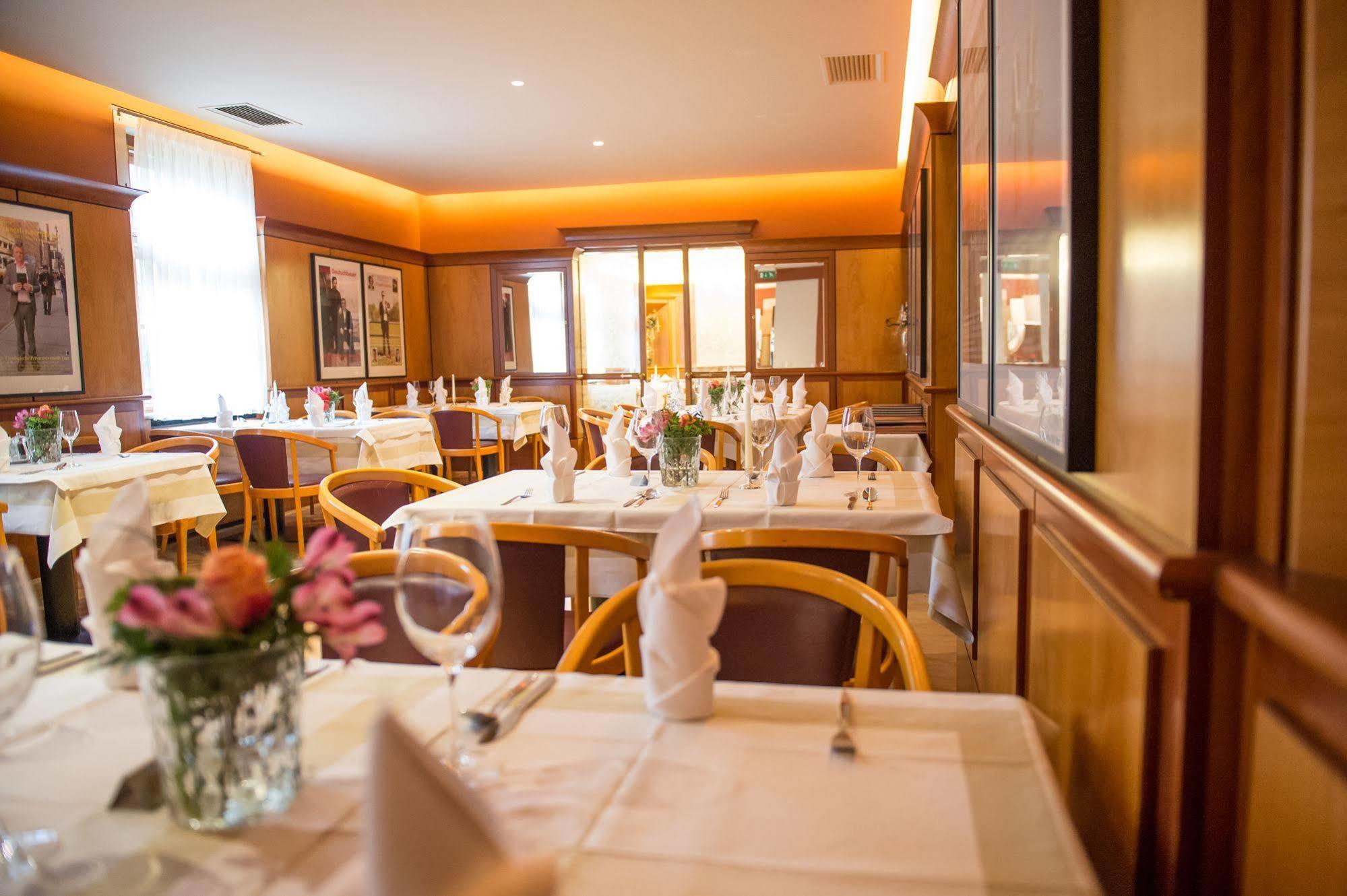 Hotel Raffel Jennersdorf Esterno foto