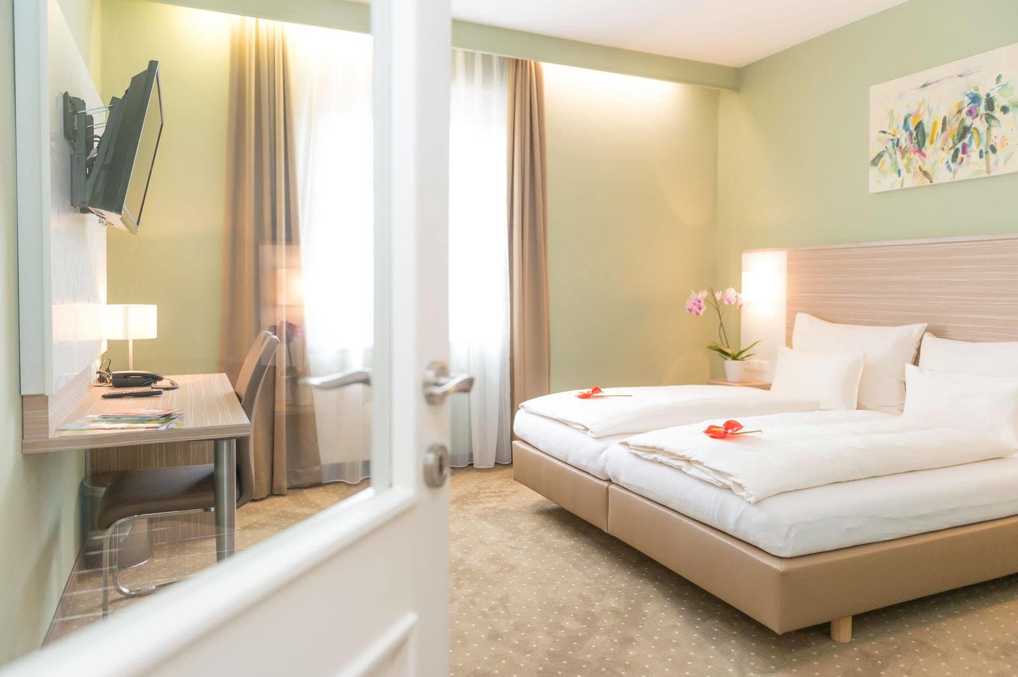 Hotel Raffel Jennersdorf Esterno foto
